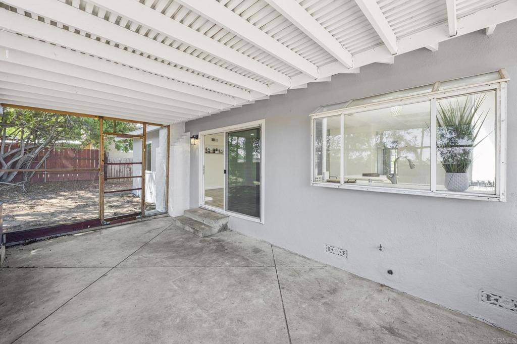 San Marcos, CA 92069,1537 Palomarcos AVE