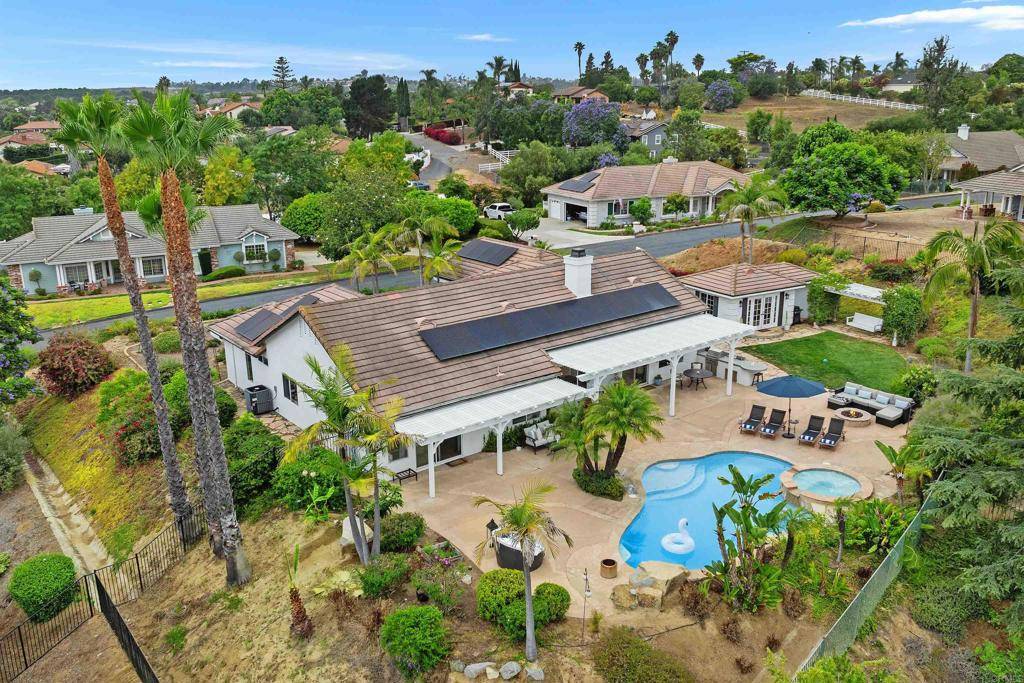 Fallbrook, CA 92028,1744 ARBOLITA LN