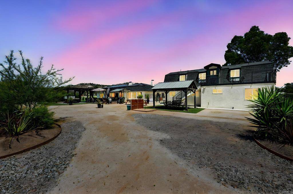 Fallbrook, CA 92028,5347 5Th ST