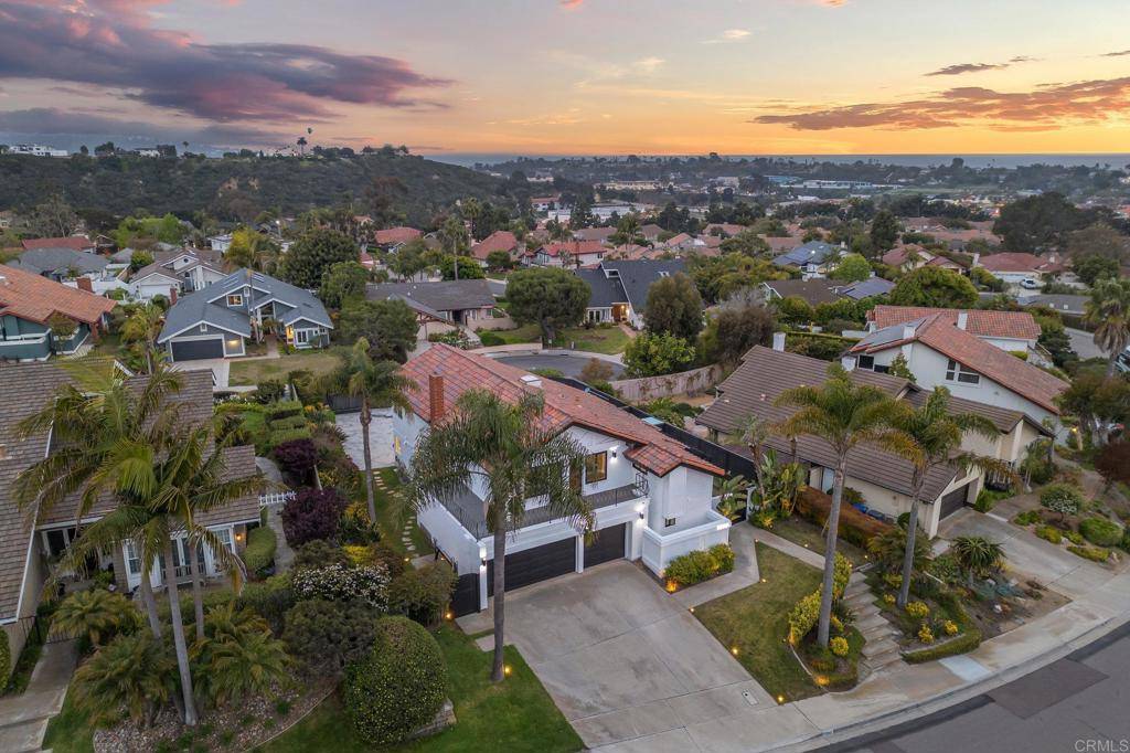 Solana Beach, CA 92075,1033 Via Mil Cumbres