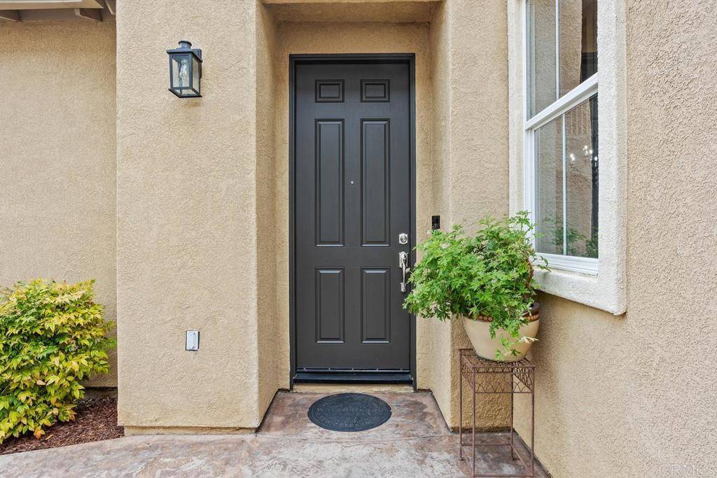 San Marcos, CA 92078,1709 Weatherwood CT