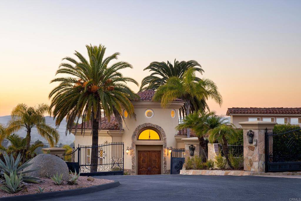 Poway, CA 92064,16110 Lakeview DR