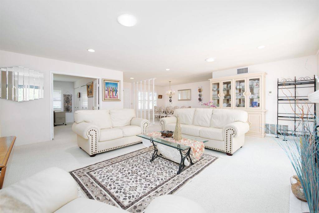 San Diego, CA 92128,12580 Oaks North Dr