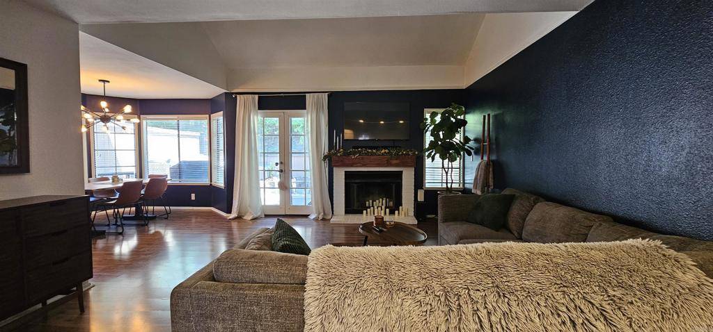 Escondido, CA 92026,342 Mahogany Glen
