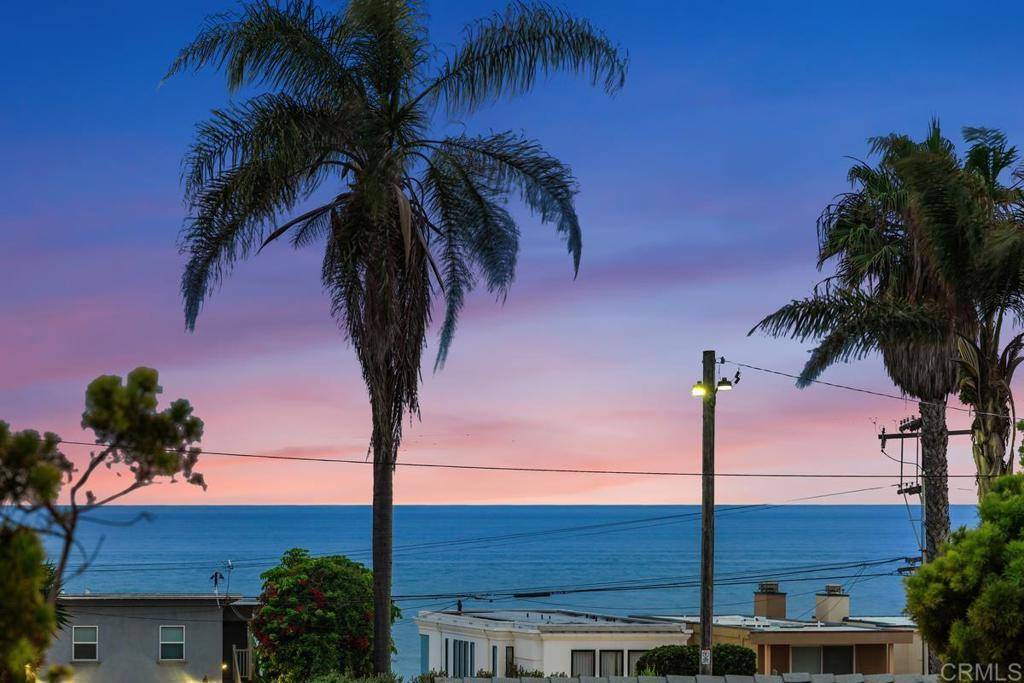 Carlsbad, CA 92008,2744 Carlsbad Blvd. #204