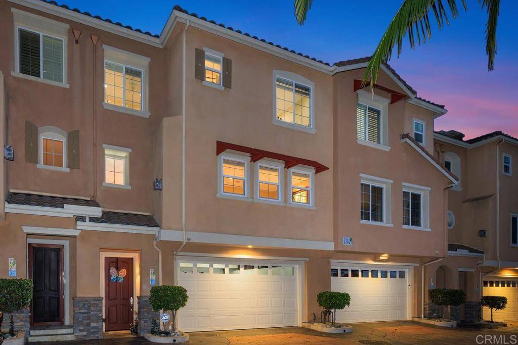 Carlsbad, CA 92008,2744 Carlsbad Blvd. #204