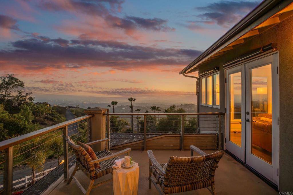 Vista, CA 92084,3698 Camino De Las Lomas