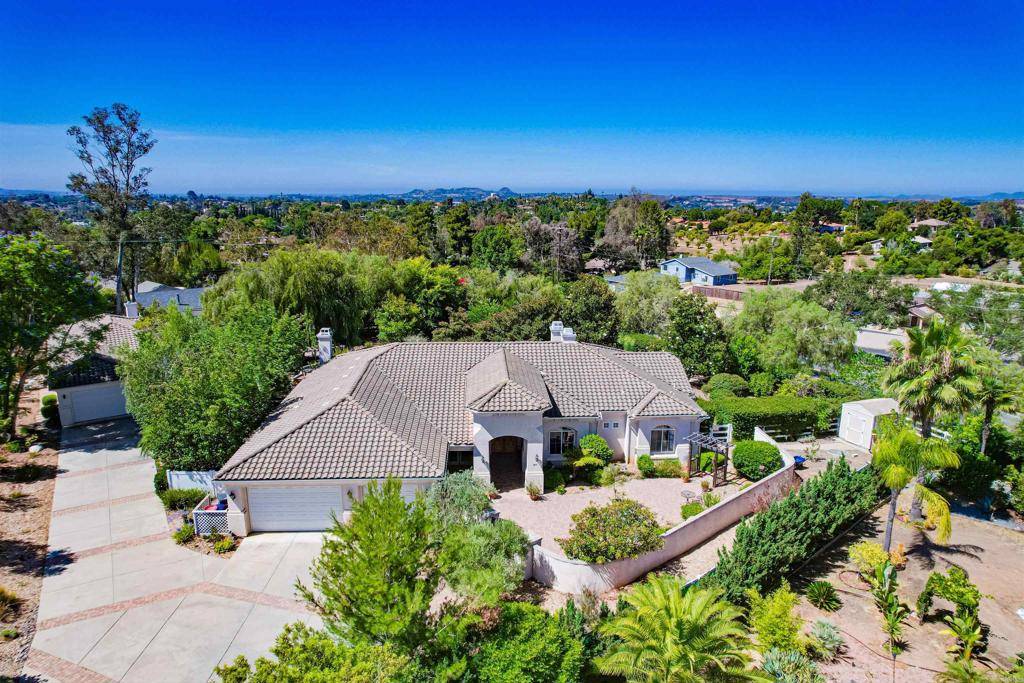 Fallbrook, CA 92028,1495 Meredith RD