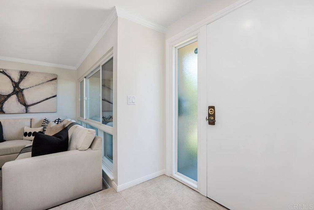 Solana Beach, CA 92075,808 S Sierra AVE
