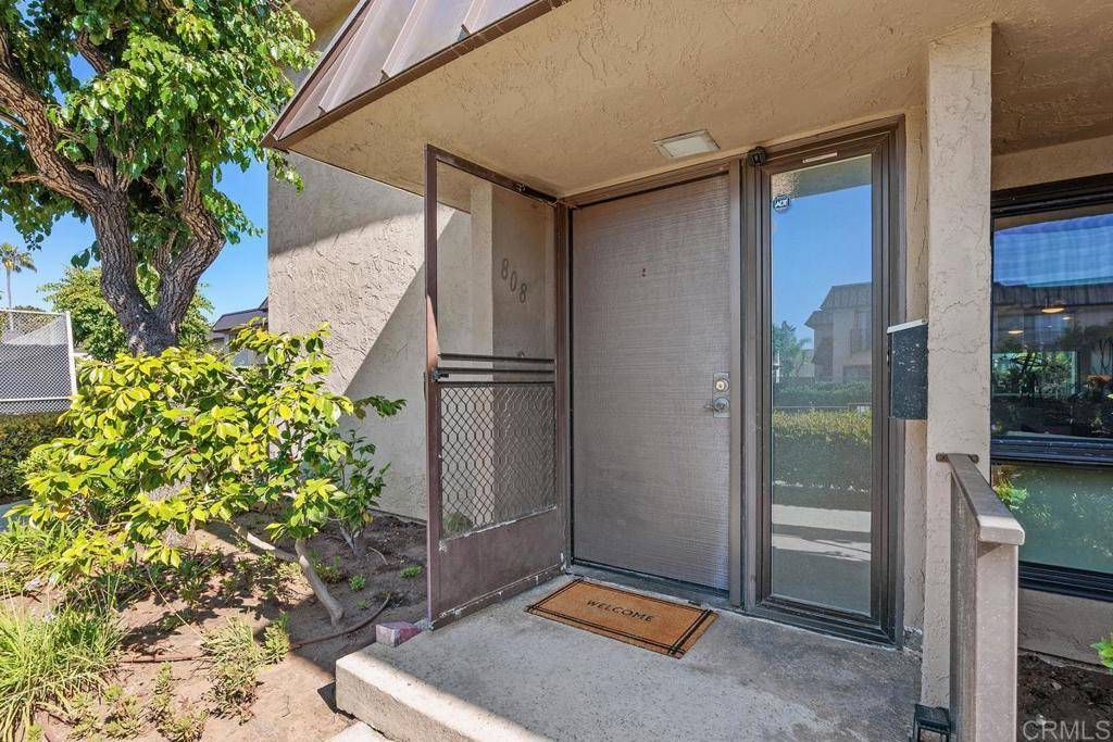 Solana Beach, CA 92075,808 S Sierra AVE