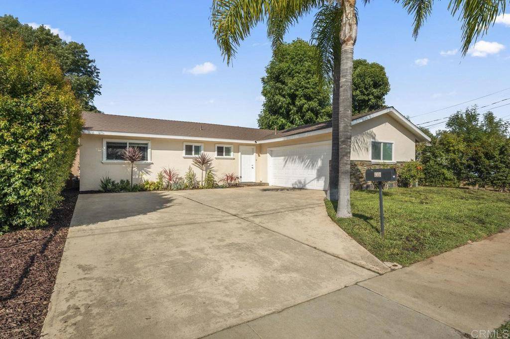 Escondido, CA 92027,904 Erica ST