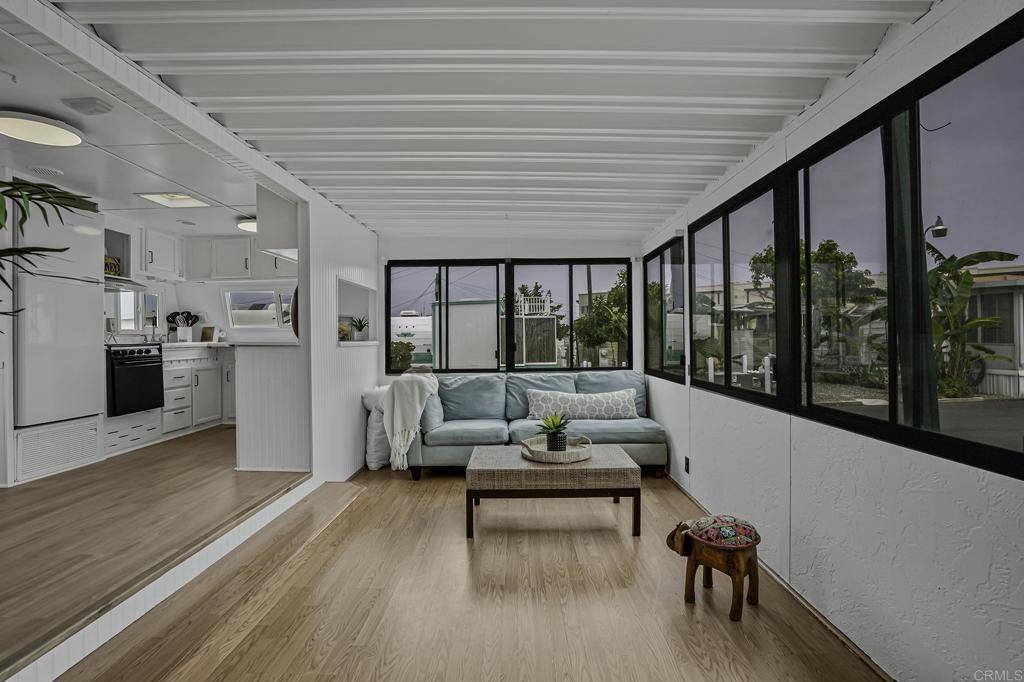 Oceanside, CA 92054,900 N Cleveland ST #113