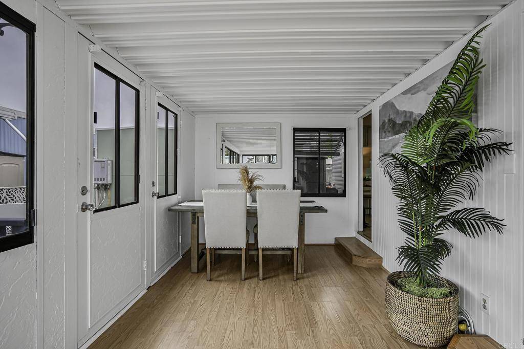 Oceanside, CA 92054,900 N Cleveland ST #113