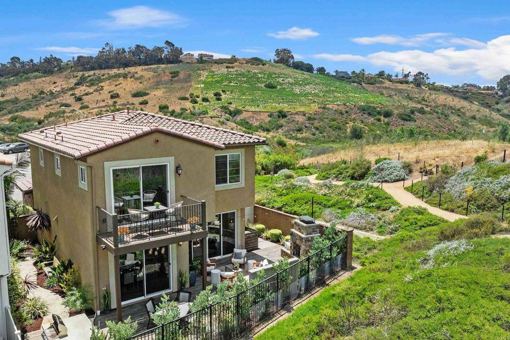Carlsbad, CA 92010,3002 Villeta Ave