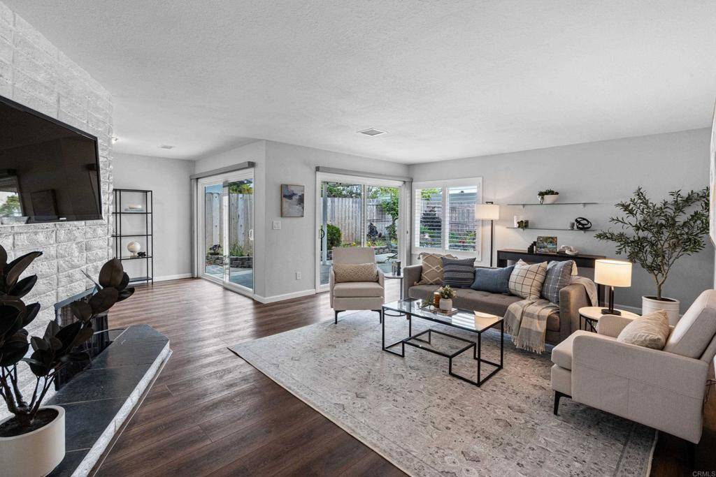 Carlsbad, CA 92008,3185 Monroe ST