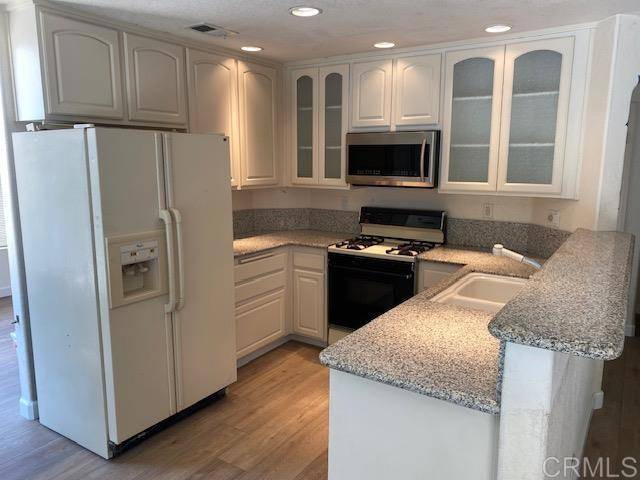 Oceanside, CA 92056,3711 Via Las Villas