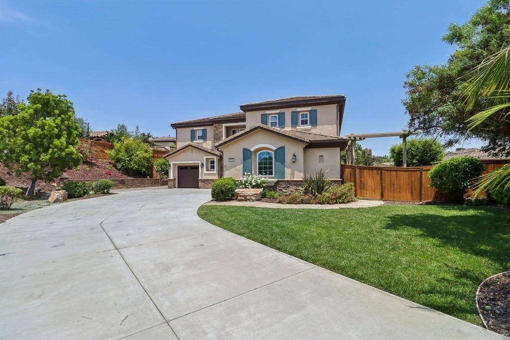 Oceanside, CA 92057,1154 Village DR