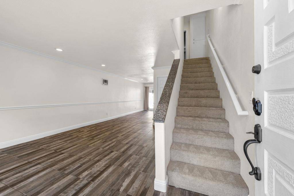 Oceanside, CA 92056,3423 Del Este WAY