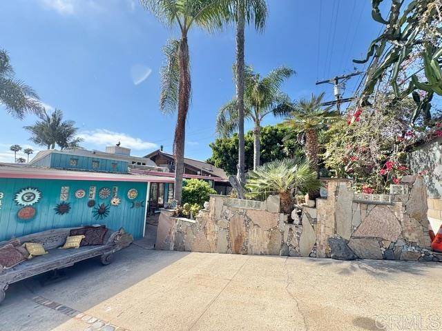 Solana Beach, CA 92075,347 Glenmont