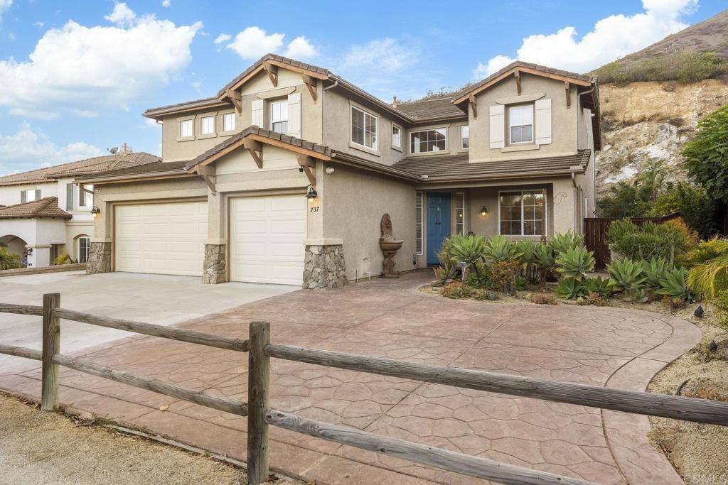 San Marcos, CA 92069,737 W Bel Esprit CIR