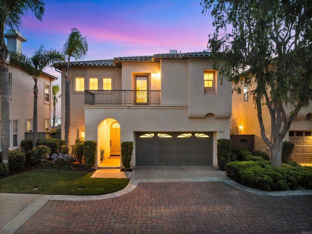 Carlsbad, CA 92011,7243 SURFBIRD CIRCLE
