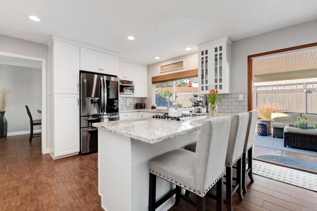 San Diego, CA 92131,9947 Mesa Madera DR