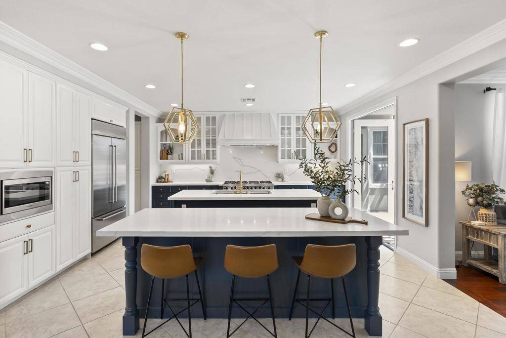 Carlsbad, CA 92009,6257 Alverton