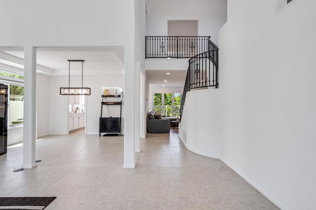 Oceanside, CA 92056,4926 Colusa DR