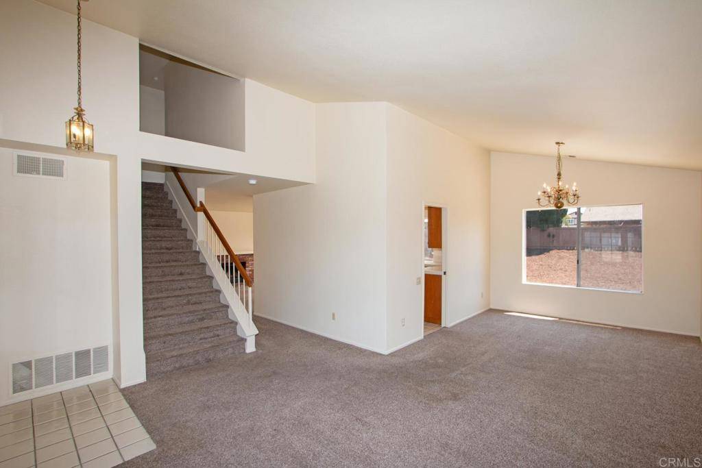 Oceanside, CA 92057,800 Foxwood DR