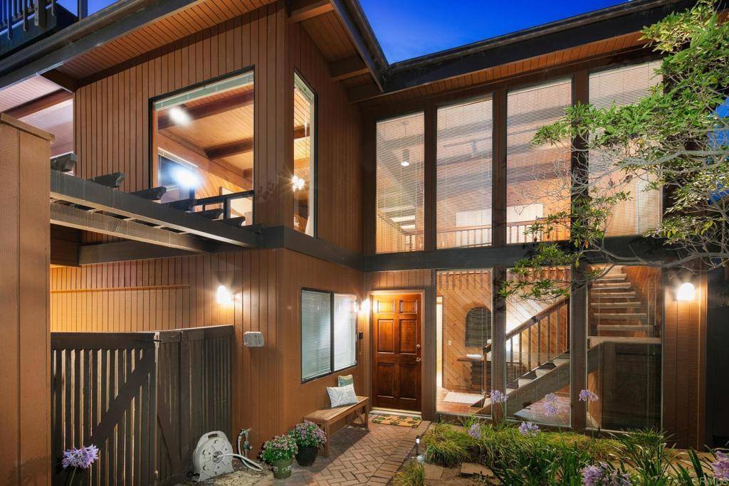 Del Mar, CA 92014,13646 Mira Montana DR
