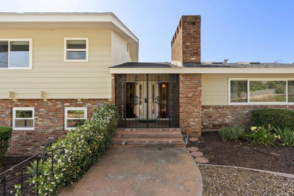 La Mesa, CA 91941,10942 Sunray PL