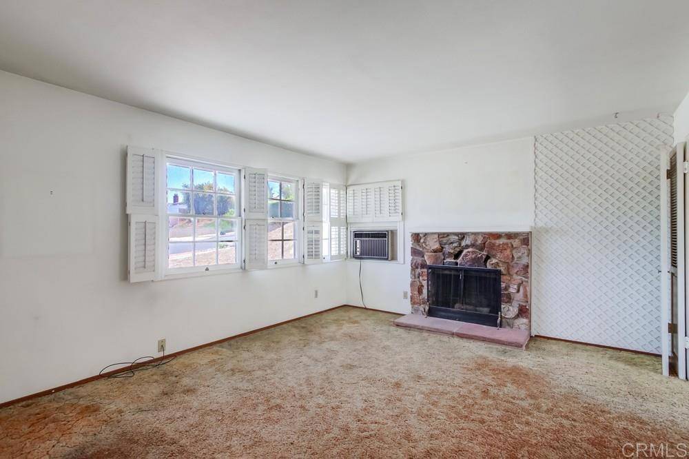 Lemon Grove, CA 91945,1970 El Prado AVE