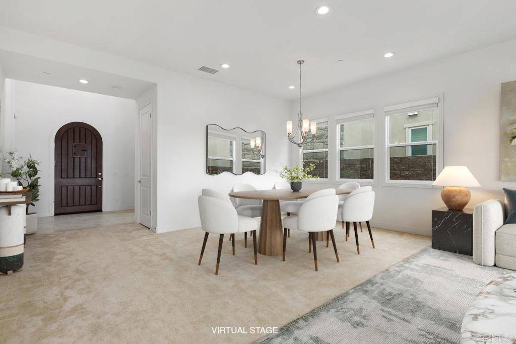 Carlsbad, CA 92010,2527 Wellspring ST