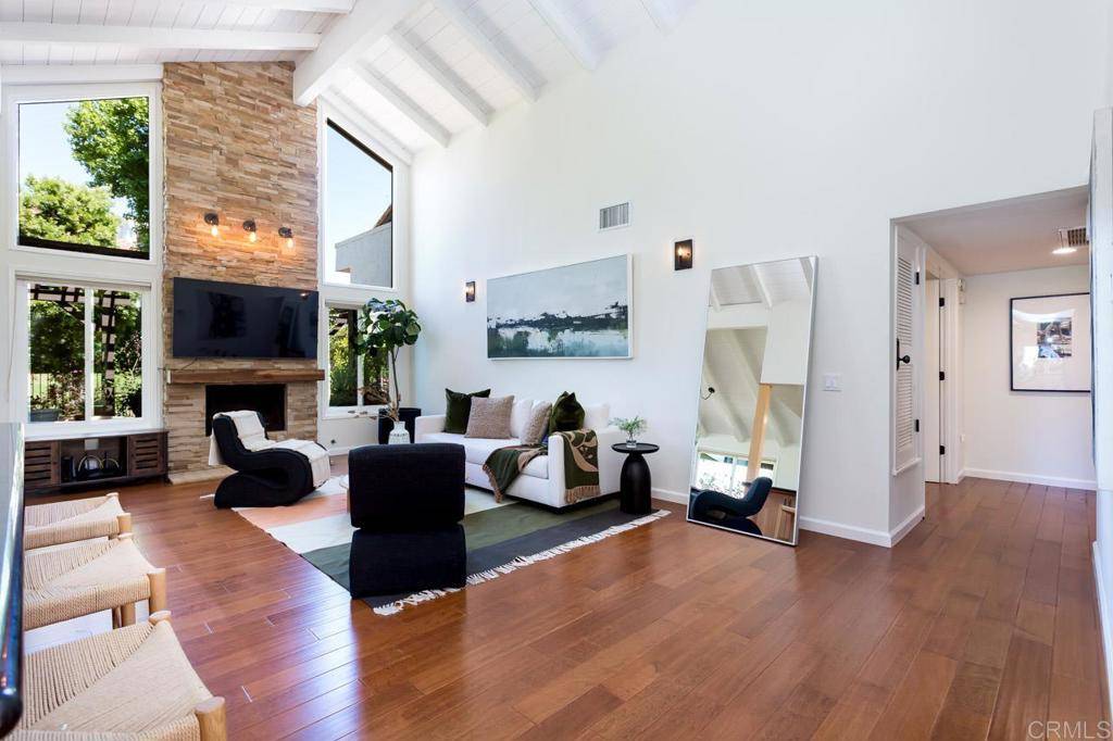 Solana Beach, CA 92075,724 Camino Catalina