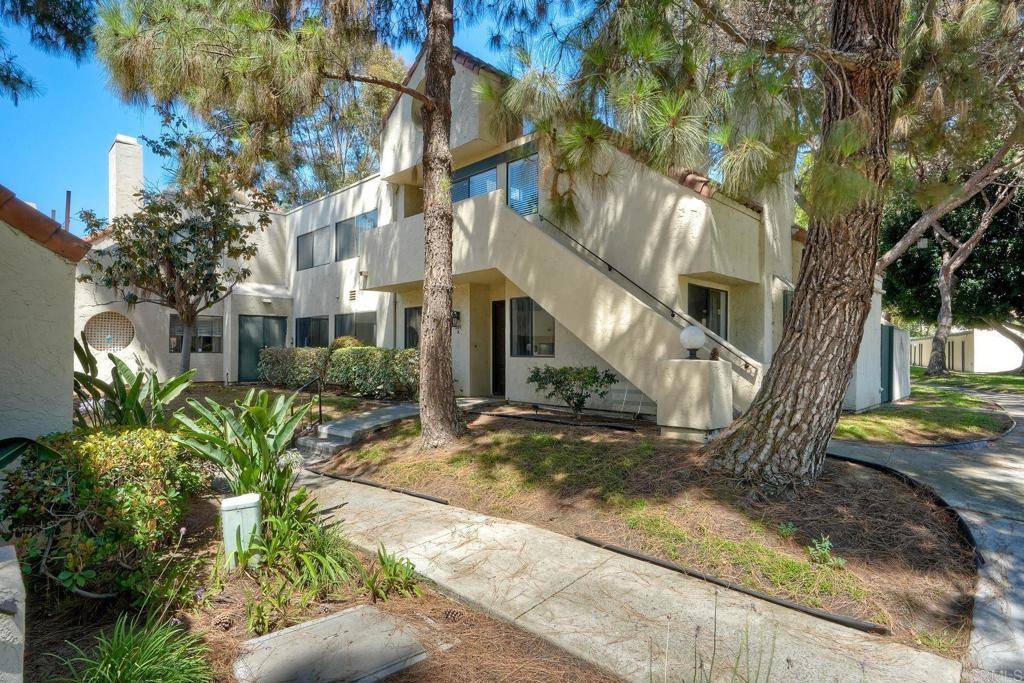 Vista, CA 92083,391 N Melrose #A