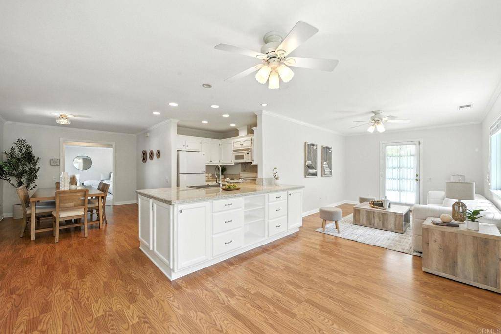 San Diego, CA 92128,16387 Gabarda RD