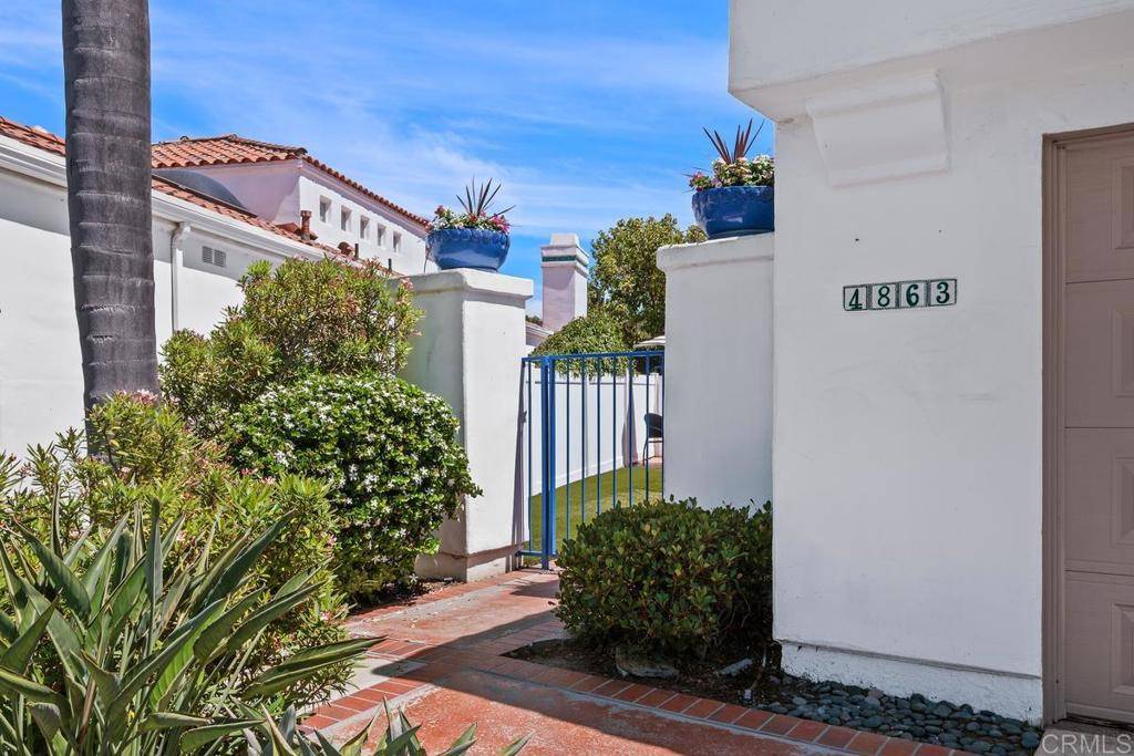 Oceanside, CA 92056,4863 Marathon WAY
