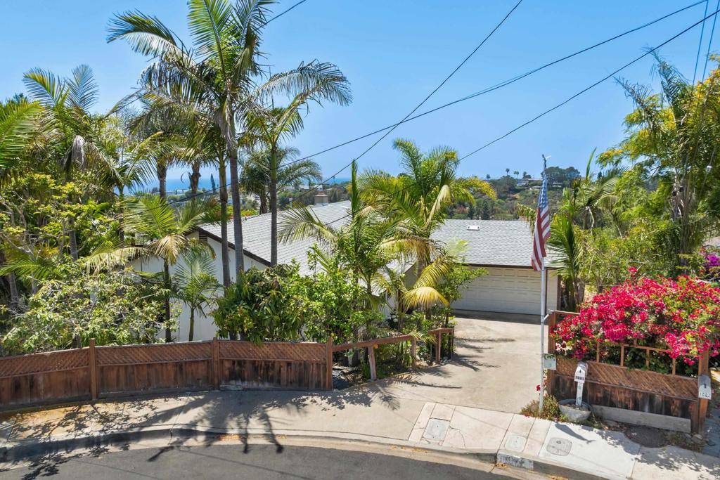 Cardiff By The Sea, CA 92007,1001 Hurstdale AVE