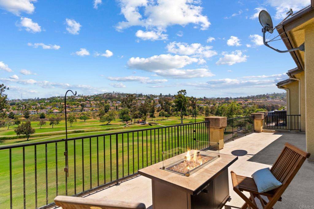 Carlsbad, CA 92009,2534 Navarra DR #C