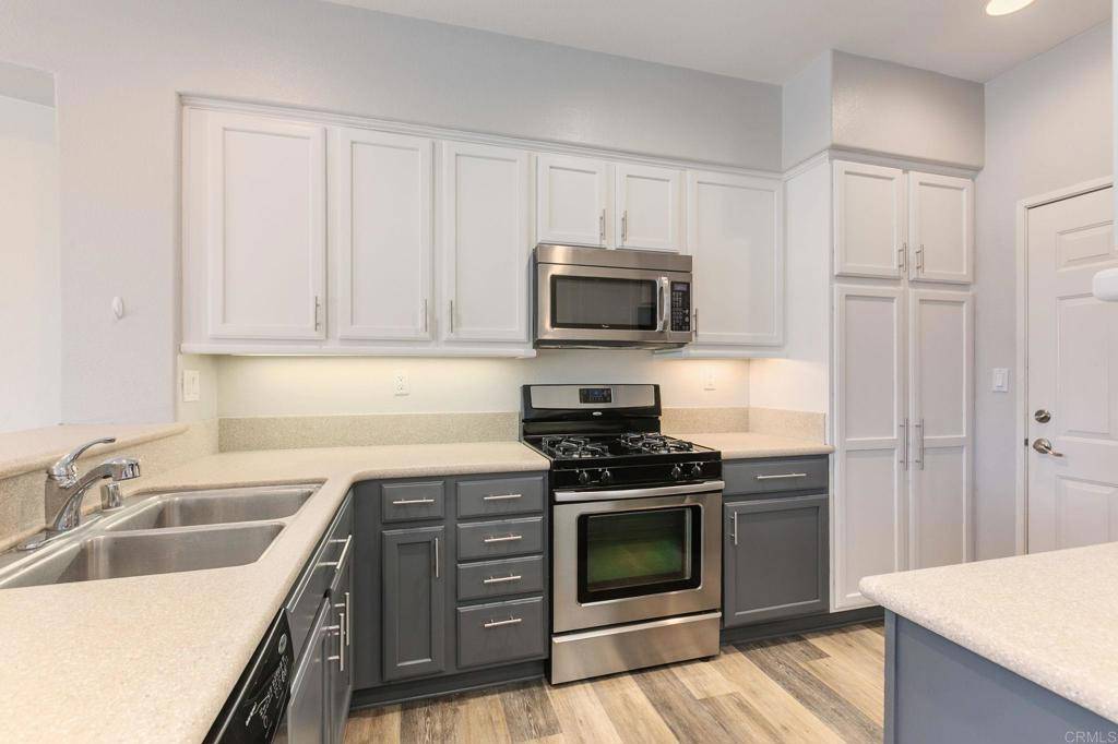 San Marcos, CA 92078,1241 Highbluff AVE