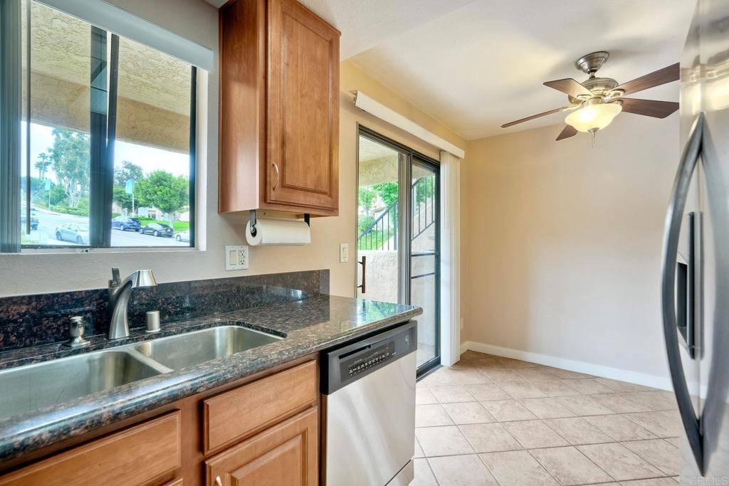 Oceanside, CA 92057,3796 San Ramon #51