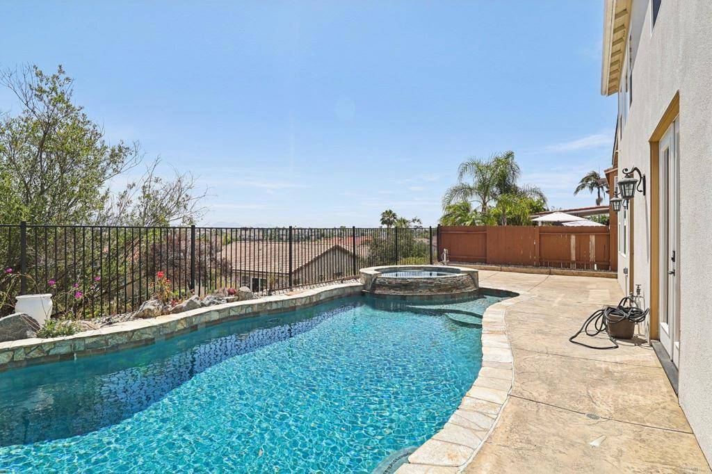 San Diego, CA 92154,4777 Sea Water