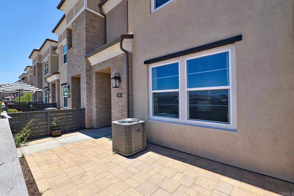 San Marcos, CA 92078,1210 Sunrise #102