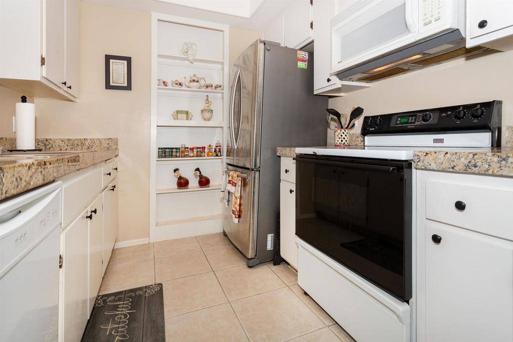 Oceanside, CA 92058,836 Yankee Point WAY