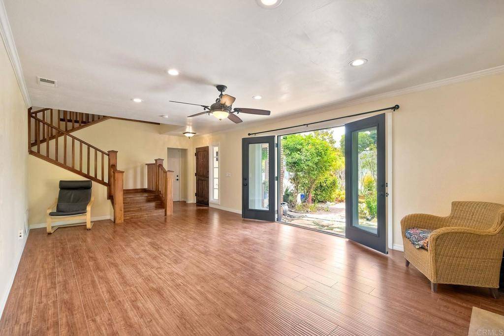 Carlsbad, CA 92008,4869 Alondra Way