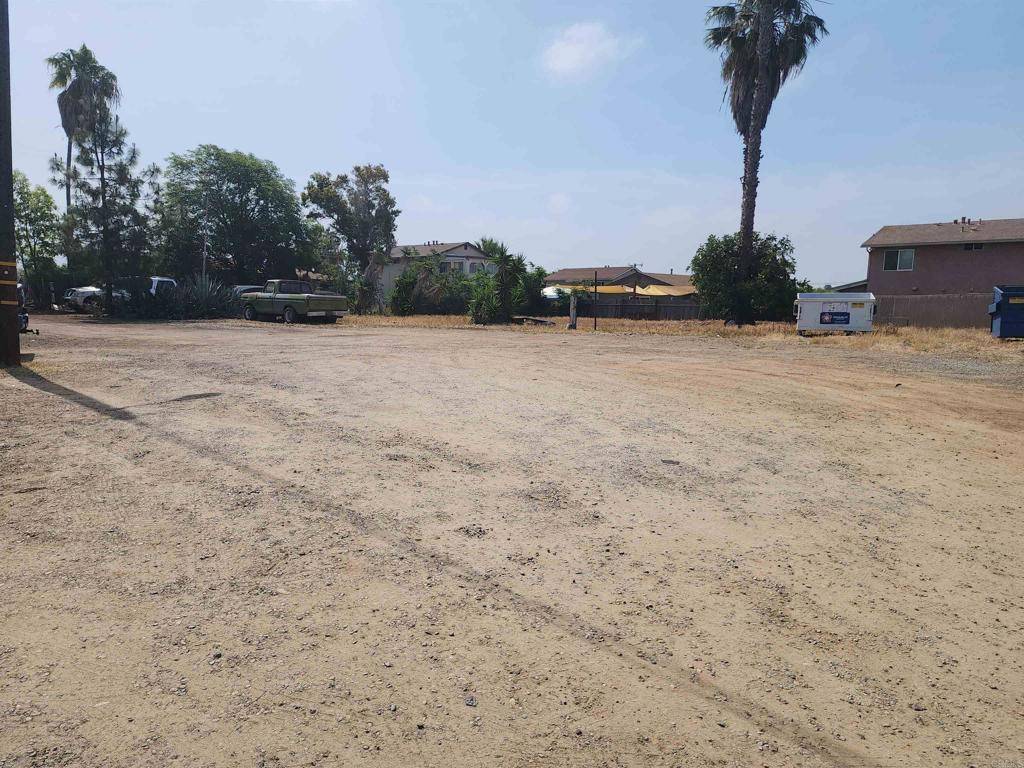 Spring Valley, CA 91977,969 985 Gillespie Dr