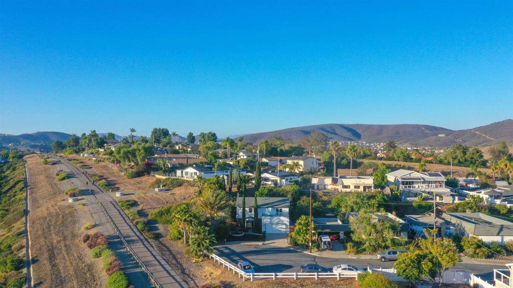 San Marcos, CA 92069,1682 Saddlehorn DR