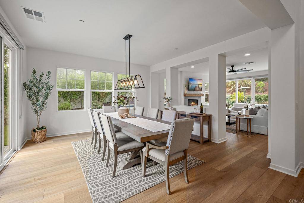 Carlsbad, CA 92008,3115 Afton Way