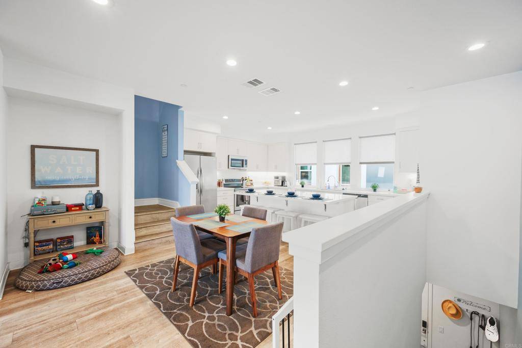 Chula Vista, CA 91910,758 Seaside ST