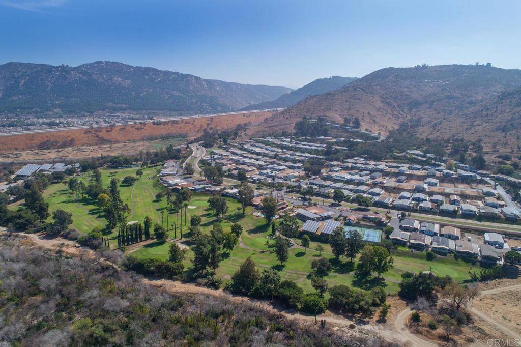 Fallbrook, CA 92028,4650 Dulin #208